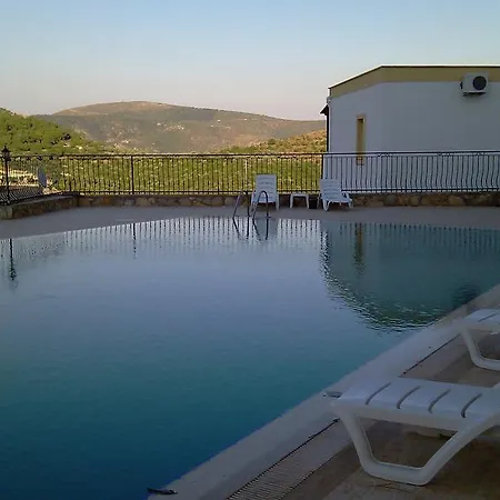 Nyaraló Didem *
